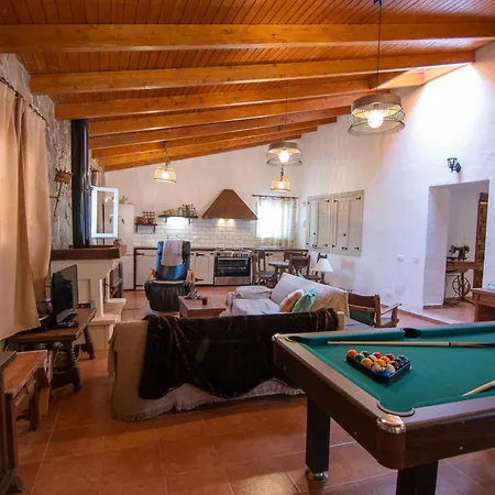 6br Fire House Sanctuary-terrace & Barbacue