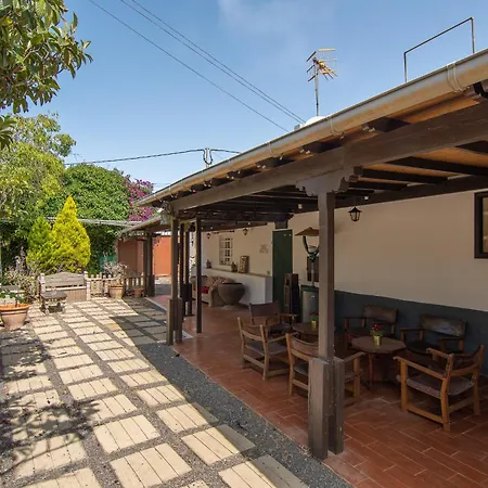 6br Fire House Sanctuary-terrace & Barbacue Сasa de vacaciones Santa María de Guía de Gran Canaria