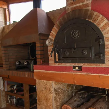 Casa de Férias 6br Fire House Sanctuary-terrace & Barbacue Santa Maria de Guia de Gran Canaria