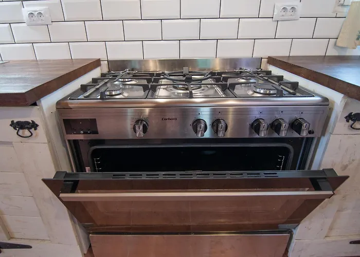6br Fire House Sanctuary-terrace & Barbacue Feriehus