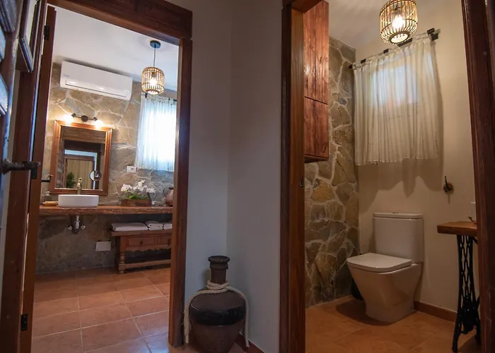 6br Fire House Sanctuary-terrace & Barbacue * Santa Maria de Guia de Gran Canaria