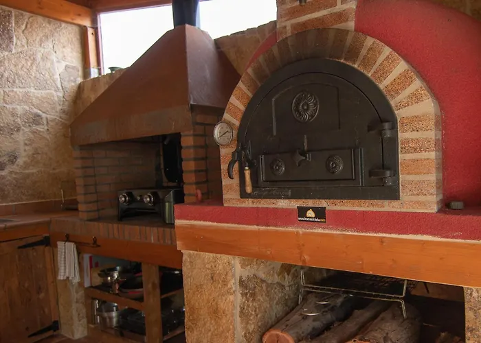 Feriehus 6br Fire House Sanctuary-terrace & Barbacue Santa Maria de Guia de Gran Canaria